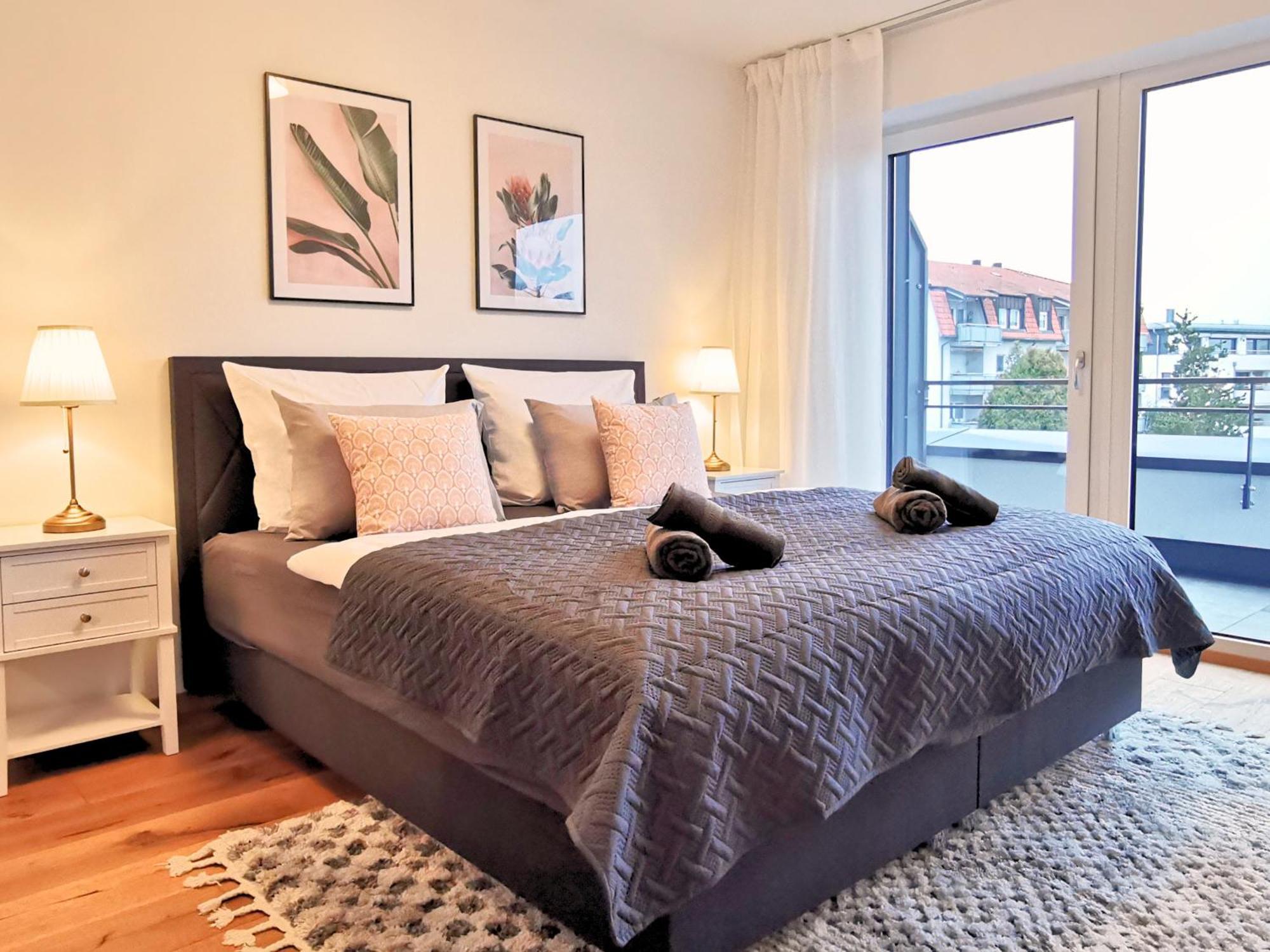 Fynbos Penthouse Deluxe, Balkon, Parkplatz Apartment Straubing Exterior photo