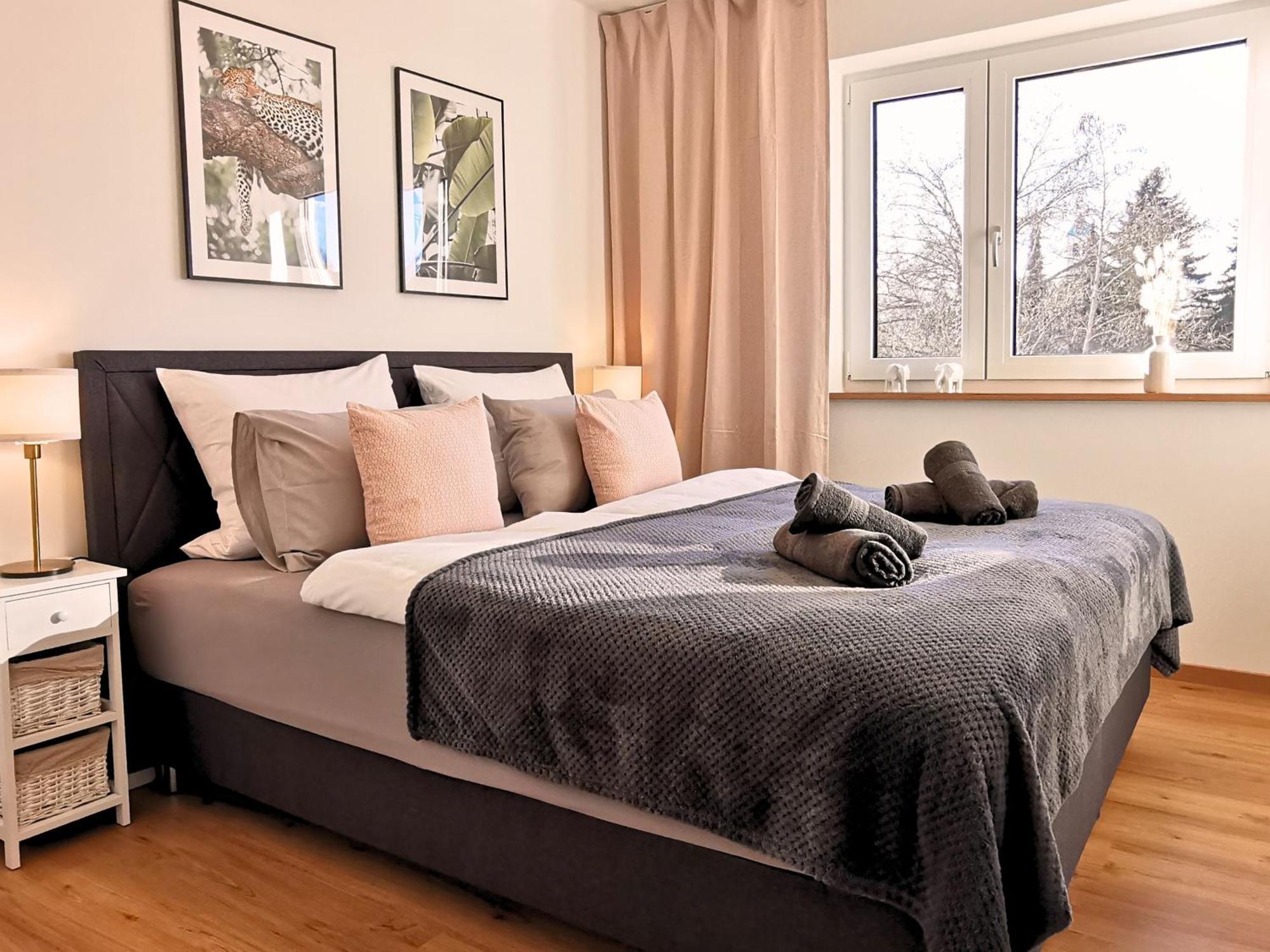 Fynbos Penthouse Deluxe, Balkon, Parkplatz Apartment Straubing Exterior photo